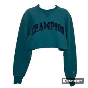 Champion Reverse Weave Cropped Teal Crewneck Oversized XS with patched lettering